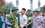 Những hình ảnh xúc động trong lễ giao quân ở Hà Nội